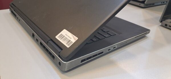 لپ تاپ استوک Dell 7730